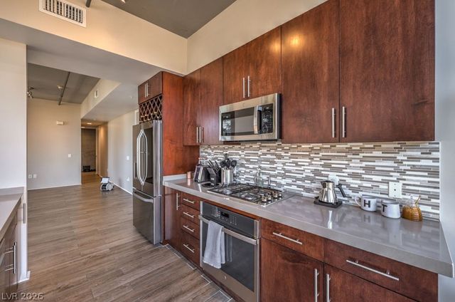 353 East Bonneville Avenue 379, Las Vegas, NV 89101