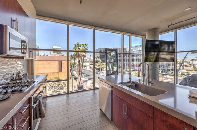 353 East Bonneville Avenue 379, Las Vegas, NV 89101
