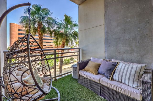353 East Bonneville Avenue 379, Las Vegas, NV 89101