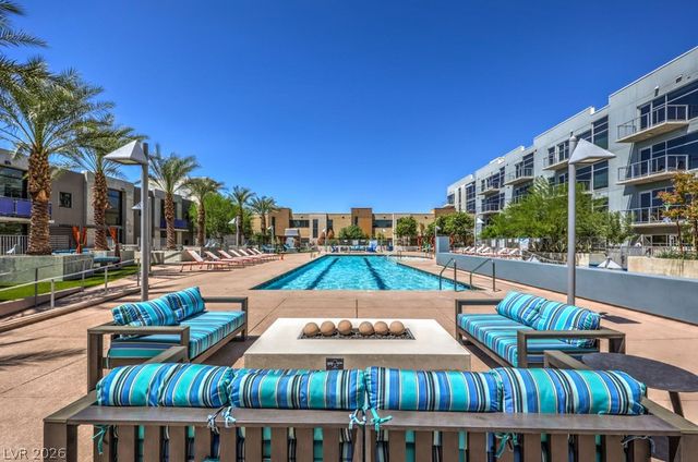 353 East Bonneville Avenue 379, Las Vegas, NV 89101