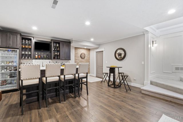 631 Greenwood Avenue, Cincinnati, OH 45229