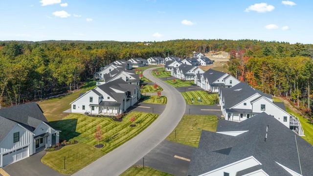 57 Trails Edge Road, Windham, NH 03087
