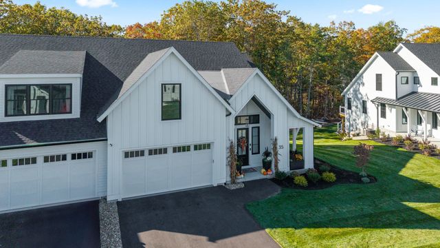57 Trails Edge Road, Windham, NH 03087