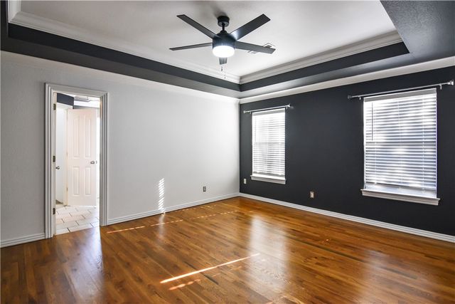 1550 Garden Avenue, Fayetteville, AR 72704