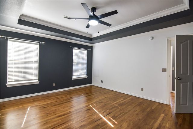 1550 Garden Avenue, Fayetteville, AR 72704