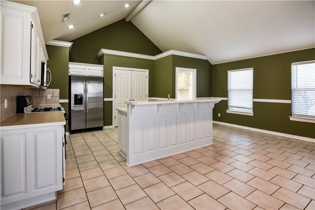 1550 Garden Avenue, Fayetteville, AR 72704