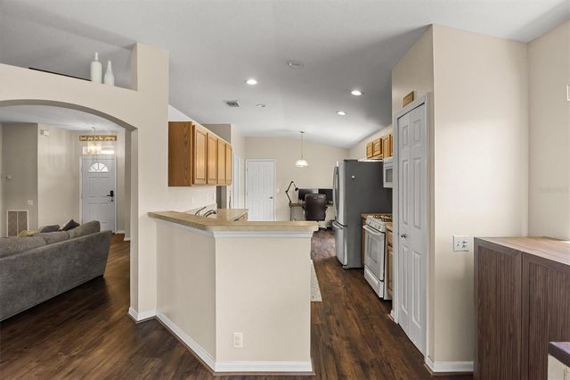 3833 WHISTLEWOOD CIRCLE, Lakeland, FL 33811
