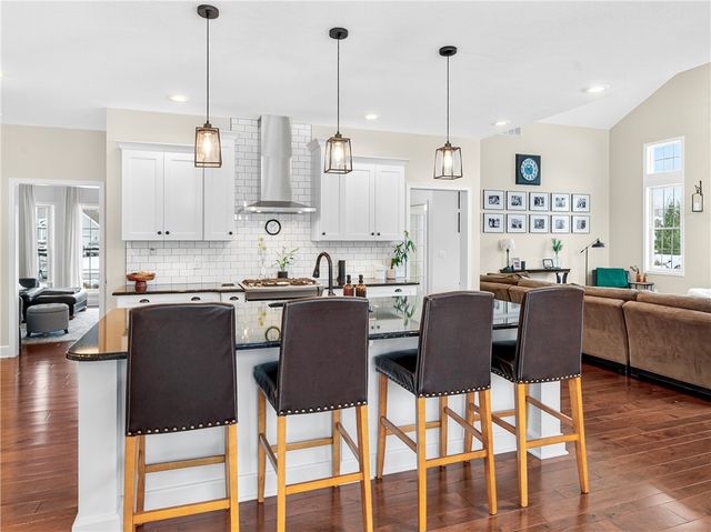 7608 Lake Meadow Drive, Ontario, NY 14519