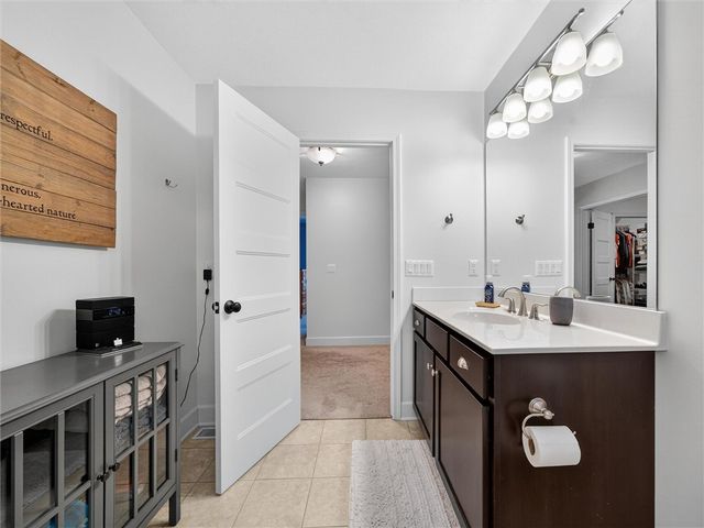 7608 Lake Meadow Drive, Ontario, NY 14519