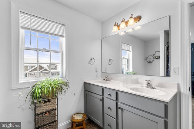 163 RANDOLPH DR, Elizabethtown, PA 17022