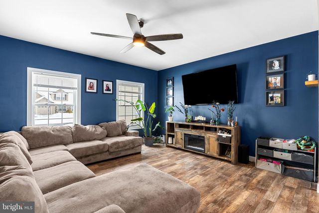 163 RANDOLPH DR, Elizabethtown, PA 17022