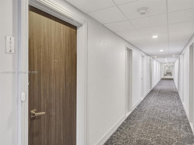 300 Bayview Drive 1914, Sunny Isles Beach, FL 33160