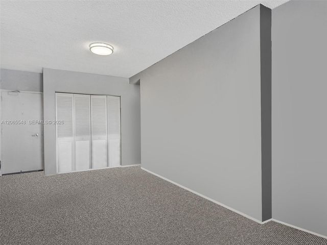 300 Bayview Drive 1914, Sunny Isles Beach, FL 33160