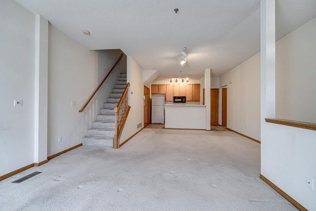 8372 Kimball Drive, Eden Prairie, MN 55347