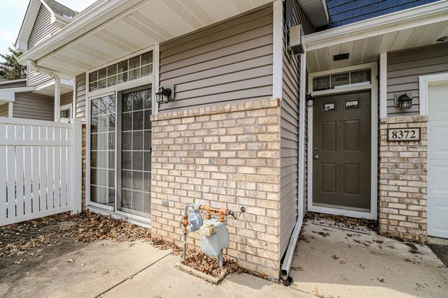 8372 Kimball Drive, Eden Prairie, MN 55347