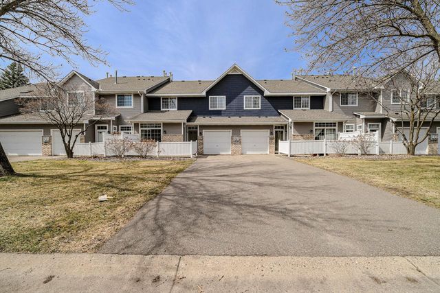 8372 Kimball Drive, Eden Prairie, MN 55347