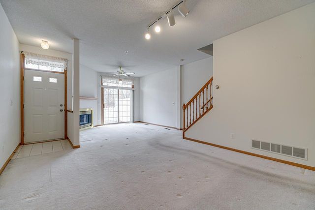 8372 Kimball Drive, Eden Prairie, MN 55347