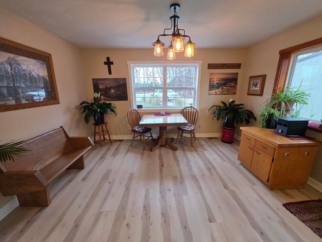 3759 Skyline Road, Seymour, MO 65746