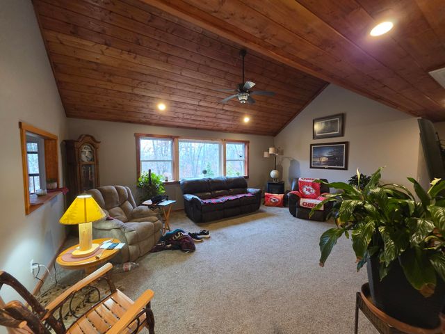 3759 Skyline Road, Seymour, MO 65746