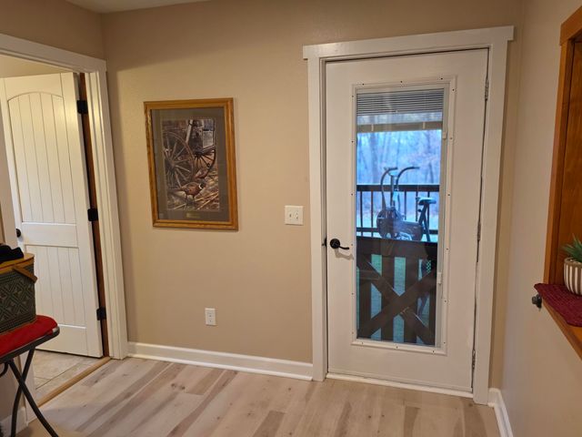 3759 Skyline Road, Seymour, MO 65746