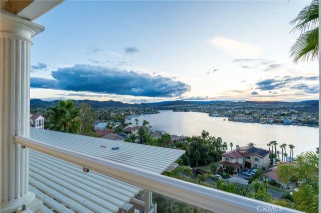 22564 Inspiration Pt, Canyon Lake, CA 92587