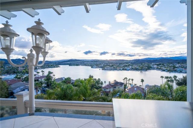 22564 Inspiration Pt, Canyon Lake, CA 92587