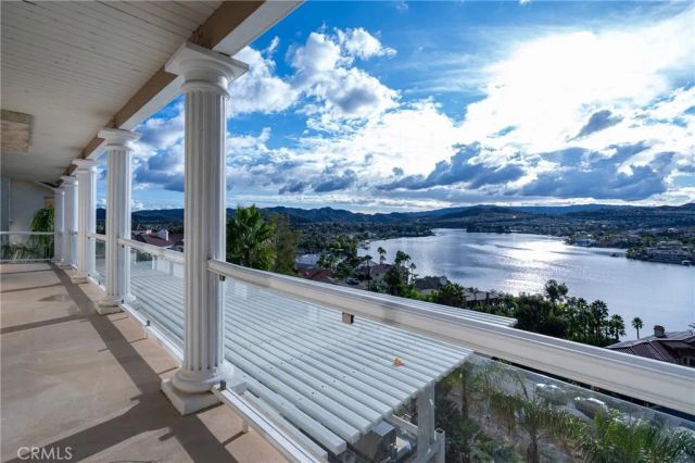 22564 Inspiration Pt, Canyon Lake, CA 92587