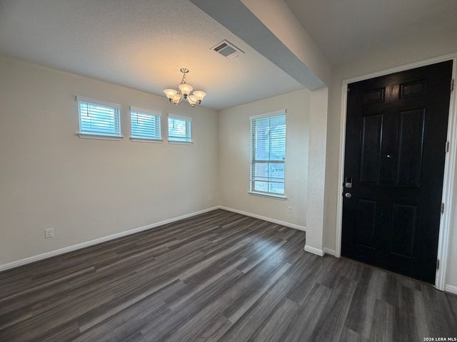 4804 NIGHT HERDER, St Hedwig, TX 78152