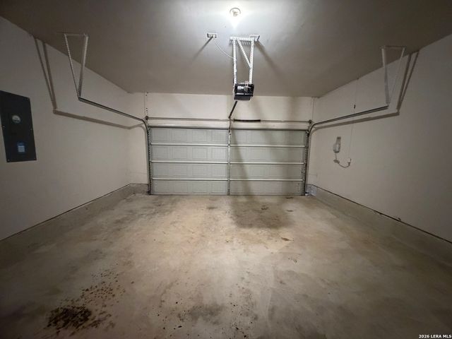 4804 NIGHT HERDER, St Hedwig, TX 78152