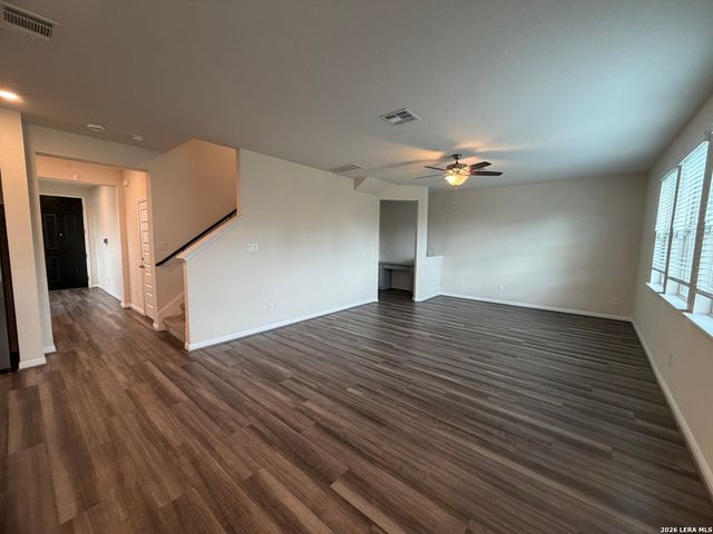 4804 NIGHT HERDER, St Hedwig, TX 78152