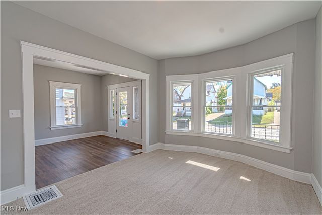 3810 Memphis Avenue, Cleveland, OH 44109