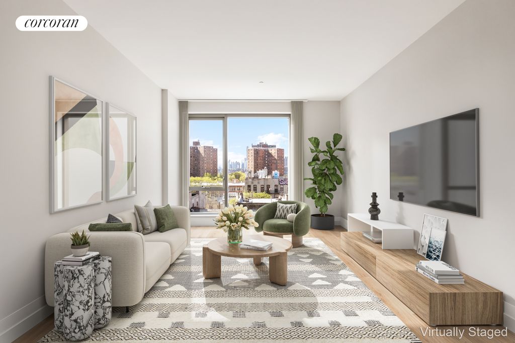 222 E Broadway Apt 17A, New York City, NY 10002