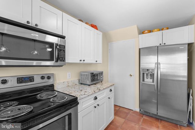 4136 DORIS AVE, Baltimore, MD 21225