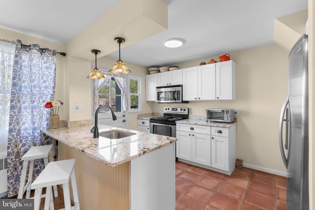 4136 DORIS AVE, Baltimore, MD 21225