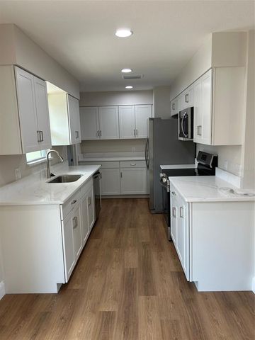 1826 BELSPRING AVENUE, Deltona, FL 32725