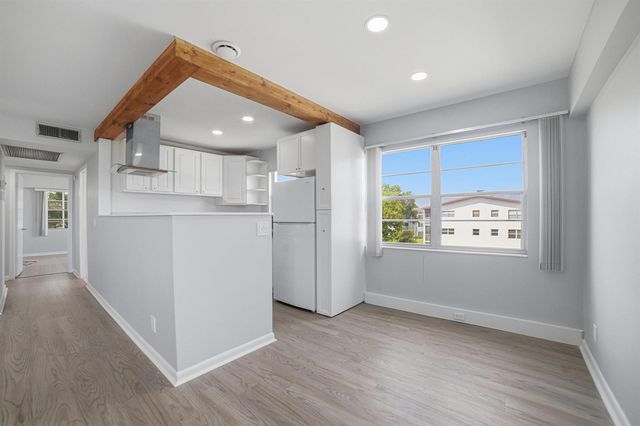 32 Fanshaw A 32, Boca Raton, FL 33434
