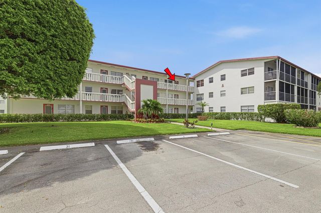 32 Fanshaw A 32, Boca Raton, FL 33434