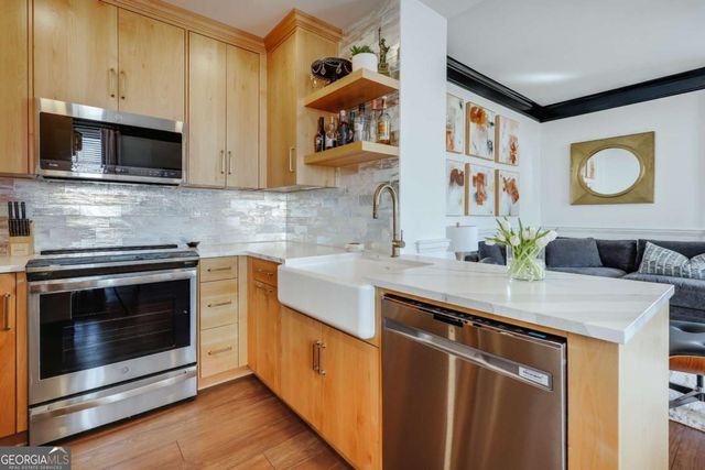 247 Washington Street 504, Athens, GA 30606