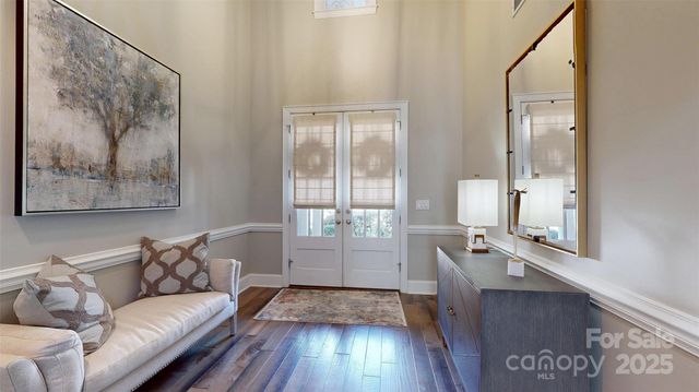 11724 Easthampton Circle, Charlotte, NC 28277