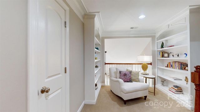 11724 Easthampton Circle, Charlotte, NC 28277