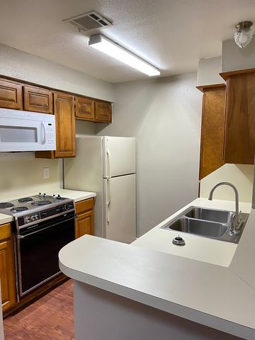 1305 West Villa Maria Road B107, Bryan, TX 77801