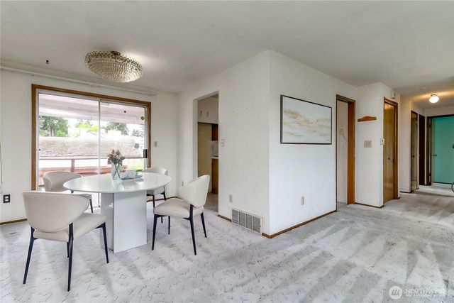 10716 102nd Street SW, Tacoma, WA 98498