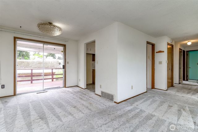 10716 102nd Street SW, Tacoma, WA 98498