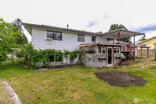 10716 102nd Street SW, Tacoma, WA 98498