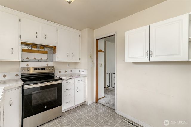 10716 102nd Street SW, Tacoma, WA 98498