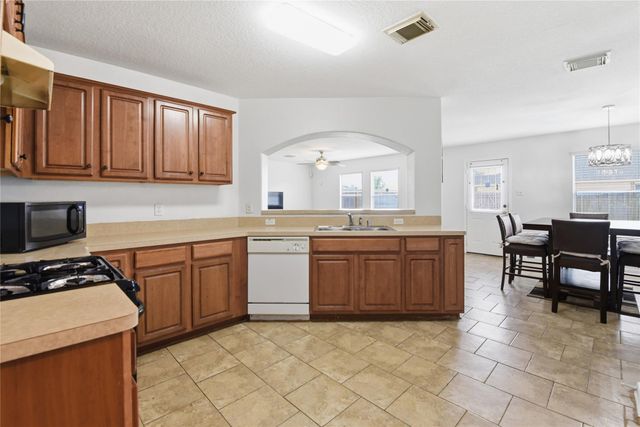 3330 Allington Court, Houston, TX 77014