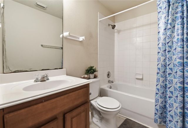 3330 Allington Court, Houston, TX 77014