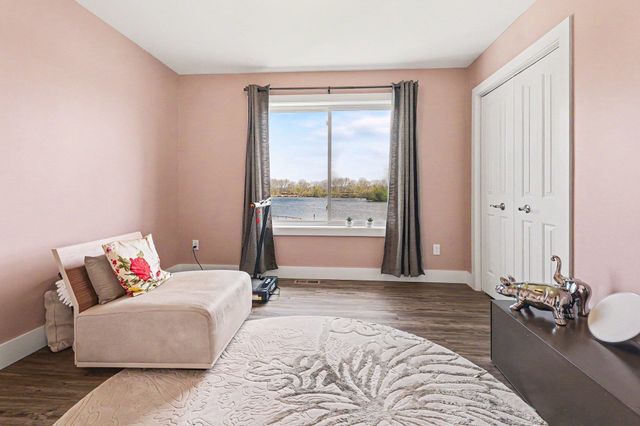 21 Cove Drive, Bay City, MI 48706