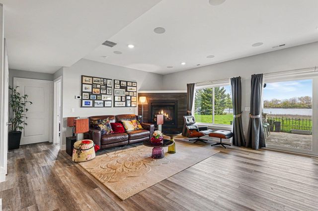21 Cove Drive, Bay City, MI 48706