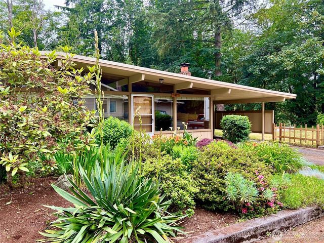 8417 Gold Way, Everett, WA 98208